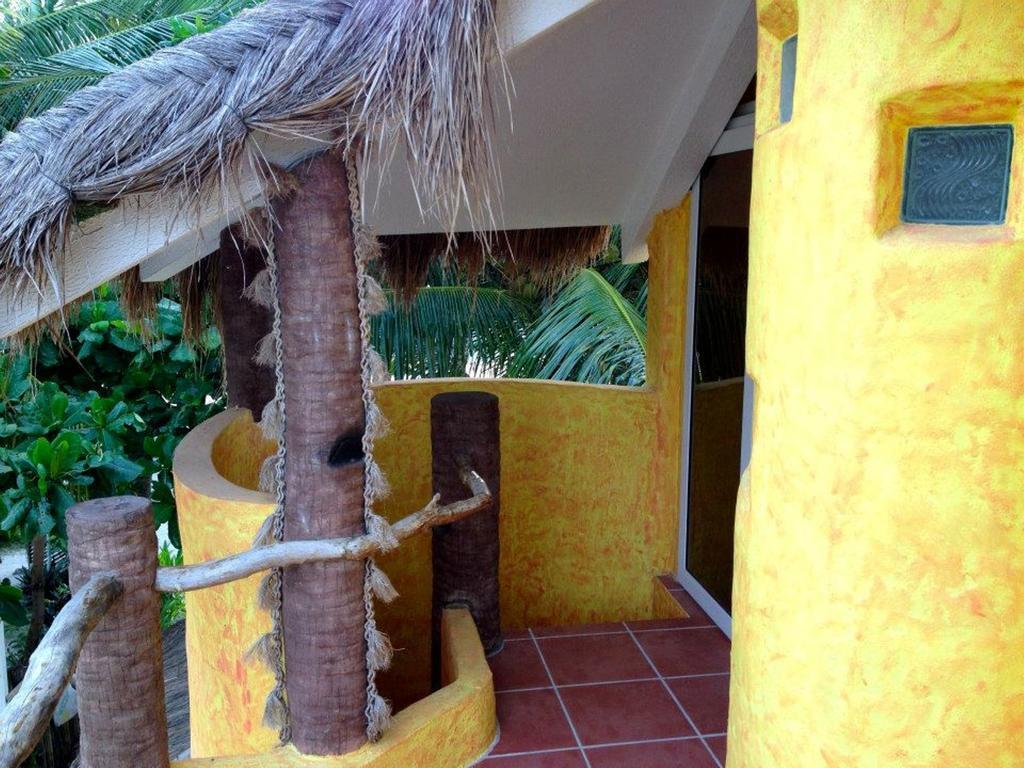 Kokays Maldito Dive Resort Logon Luaran gambar